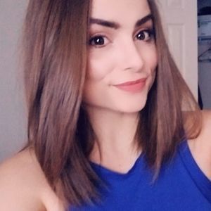 Meet your Posher, Brittney